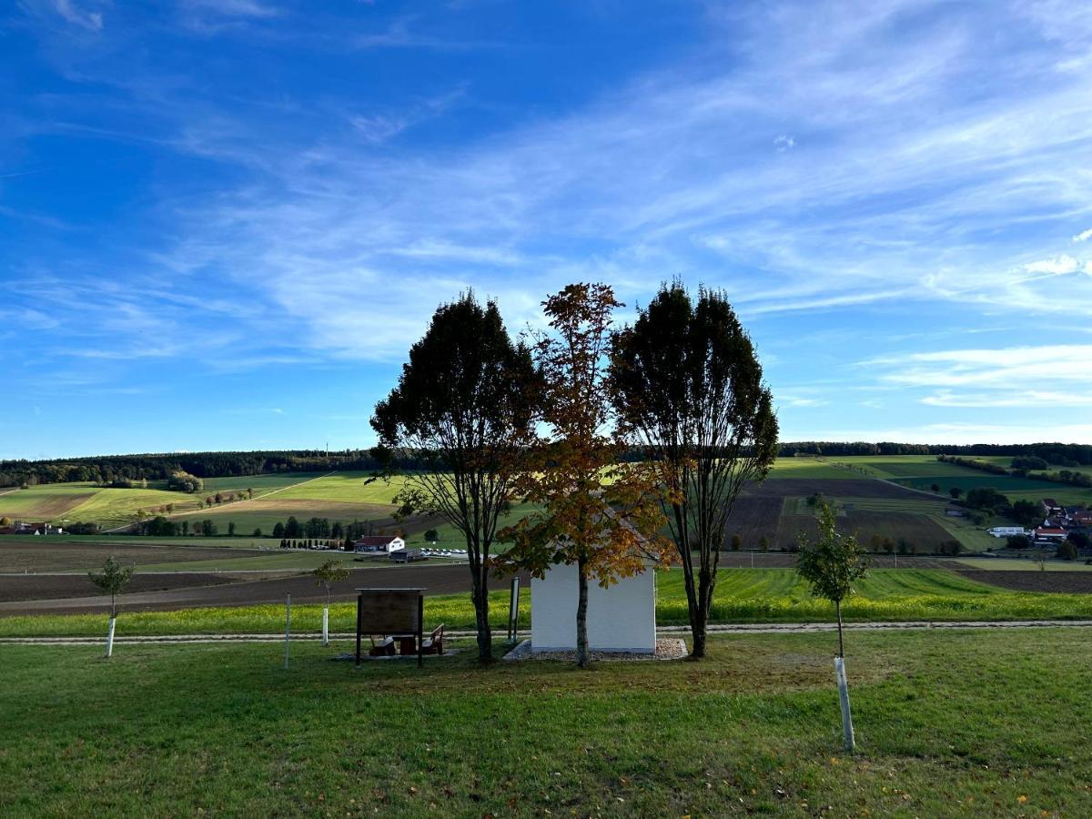 Ferienwohnung Im Usseltal - Zirben Spa - Monheimer Alb - Altmuehltal - Familie Geyer Daiting Monheim  Luaran gambar