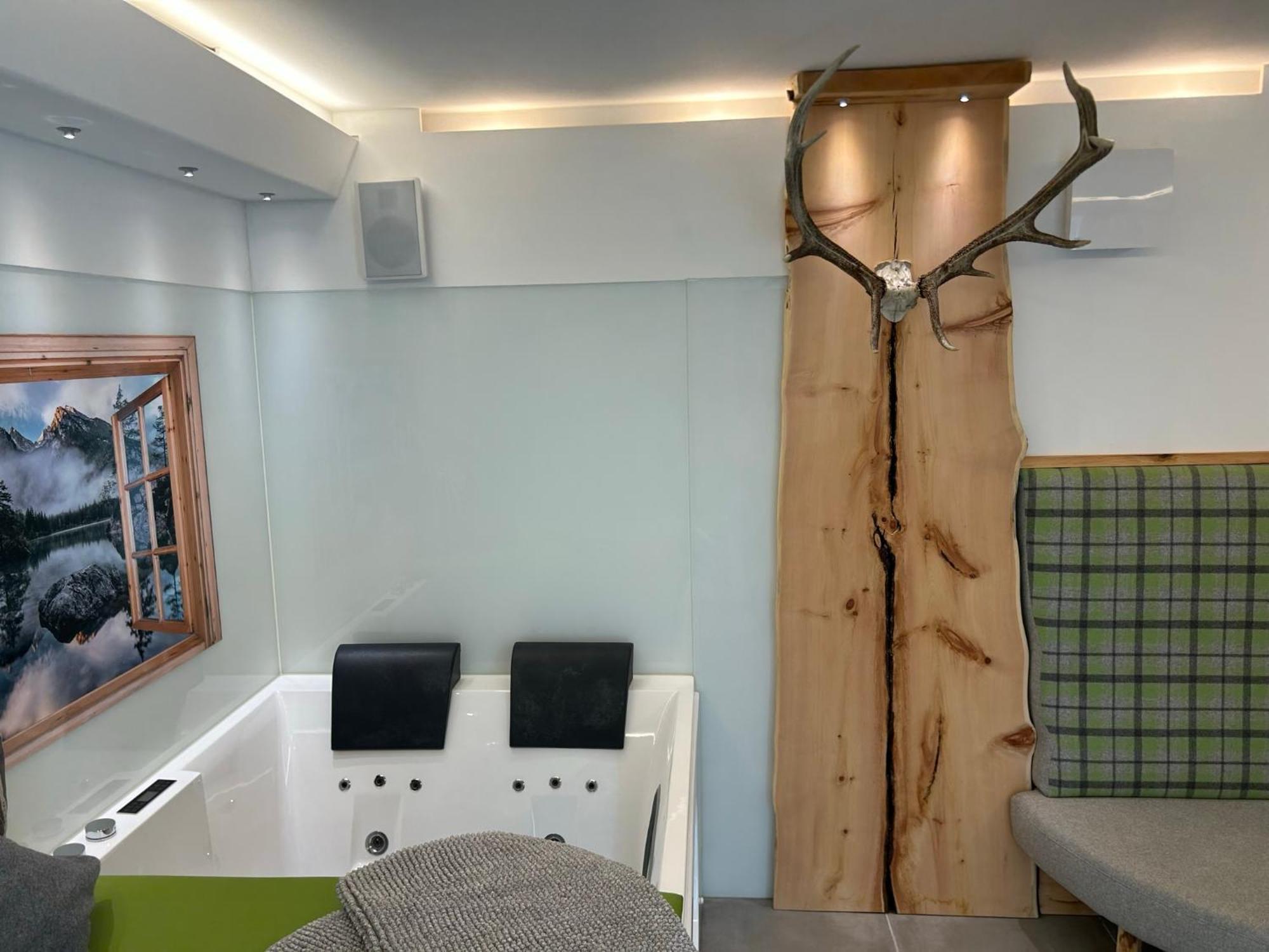 Ferienwohnung Im Usseltal - Zirben Spa - Monheimer Alb - Altmuehltal - Familie Geyer Daiting Monheim  Luaran gambar