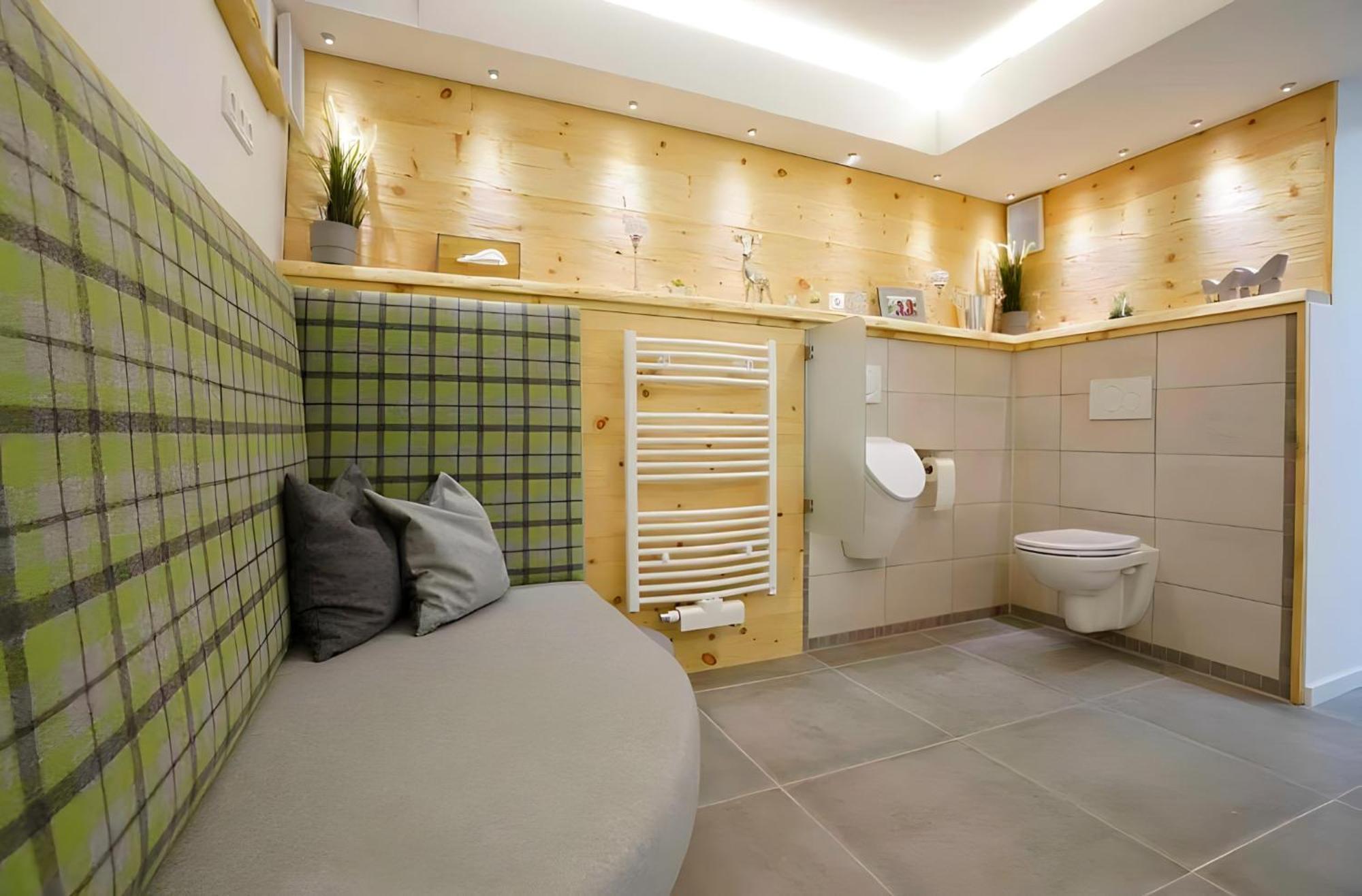 Ferienwohnung Im Usseltal - Zirben Spa - Monheimer Alb - Altmuehltal - Familie Geyer Daiting Monheim  Luaran gambar